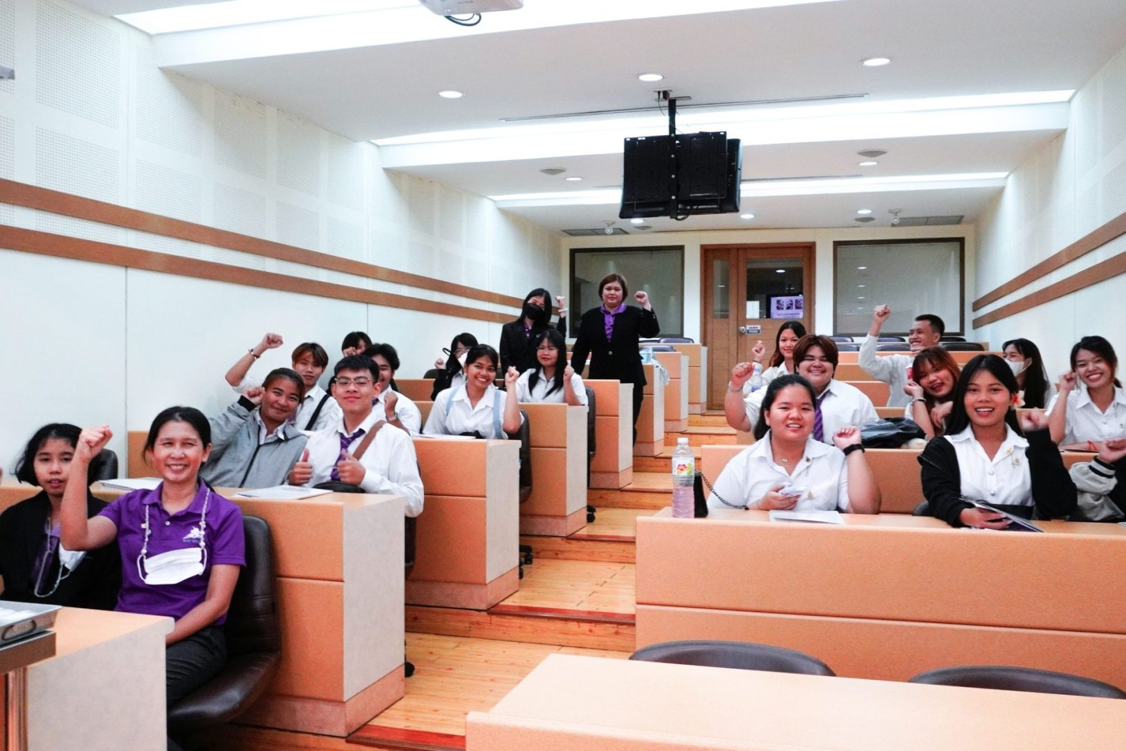 ภาพงานทัศนศึกษา-รร-03-scaled.jpg